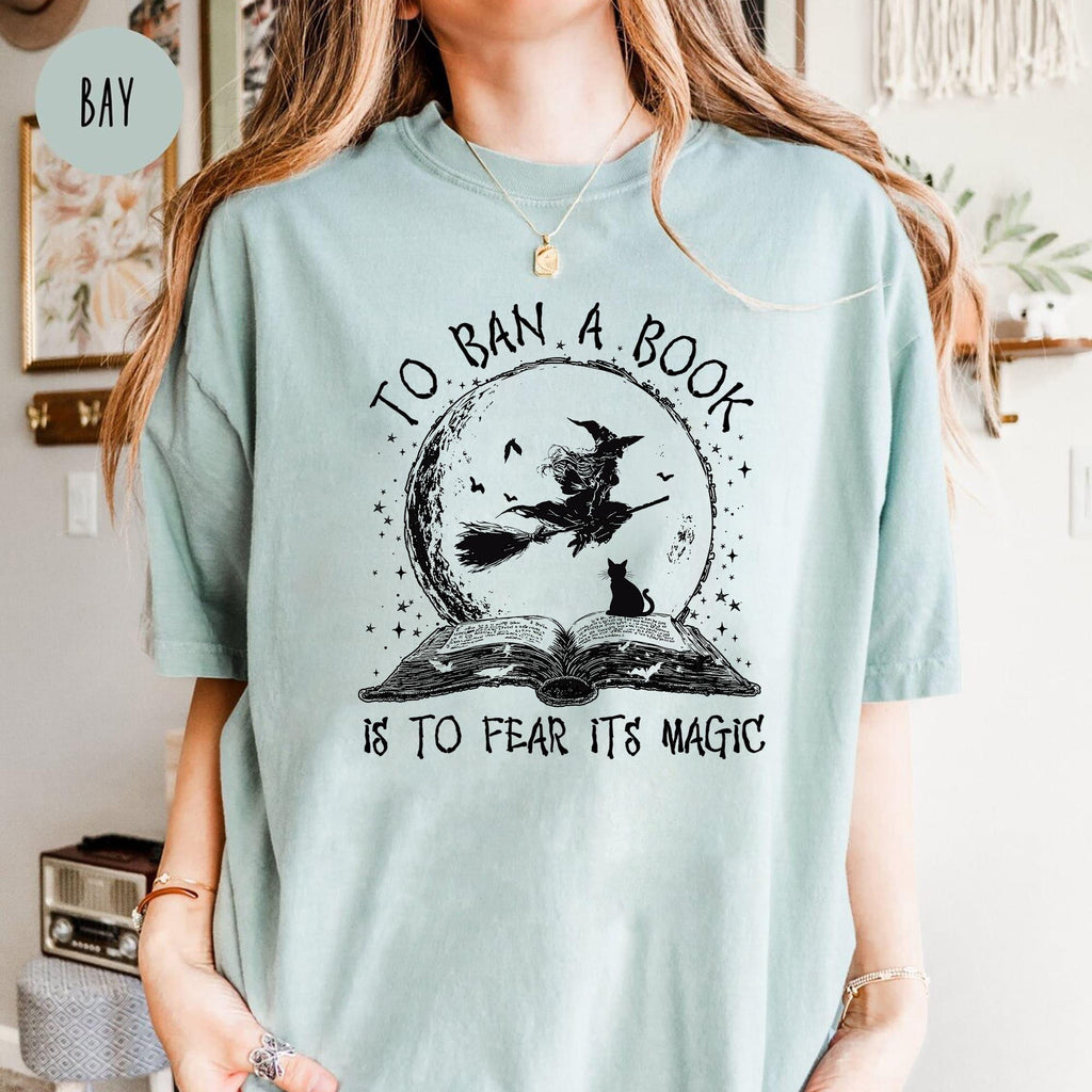 Comfort Colors Halloween Witch Book Shirt: Reading Witch Library Gift NNA