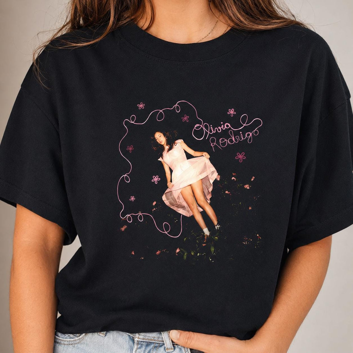 Olivia Rodrigo Tour Shirt  Olivia Rodrigo The Unraveled 2026 Concert Shirt  Olivia Rodrigo Fan Gift  Olivia Rodrigo Merch  Olivia Pop Shirt NNA